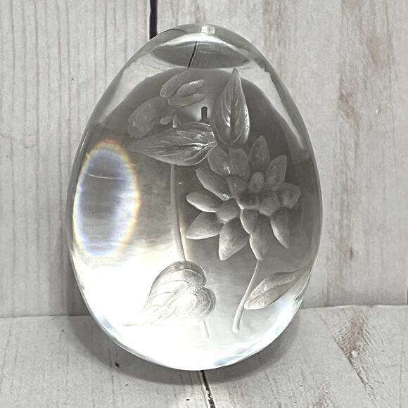 Clear Crystal Glass Paperweight w/ Etched Flowers- Egg Shaped - 3"L x 2"W - Picture 1 of 5